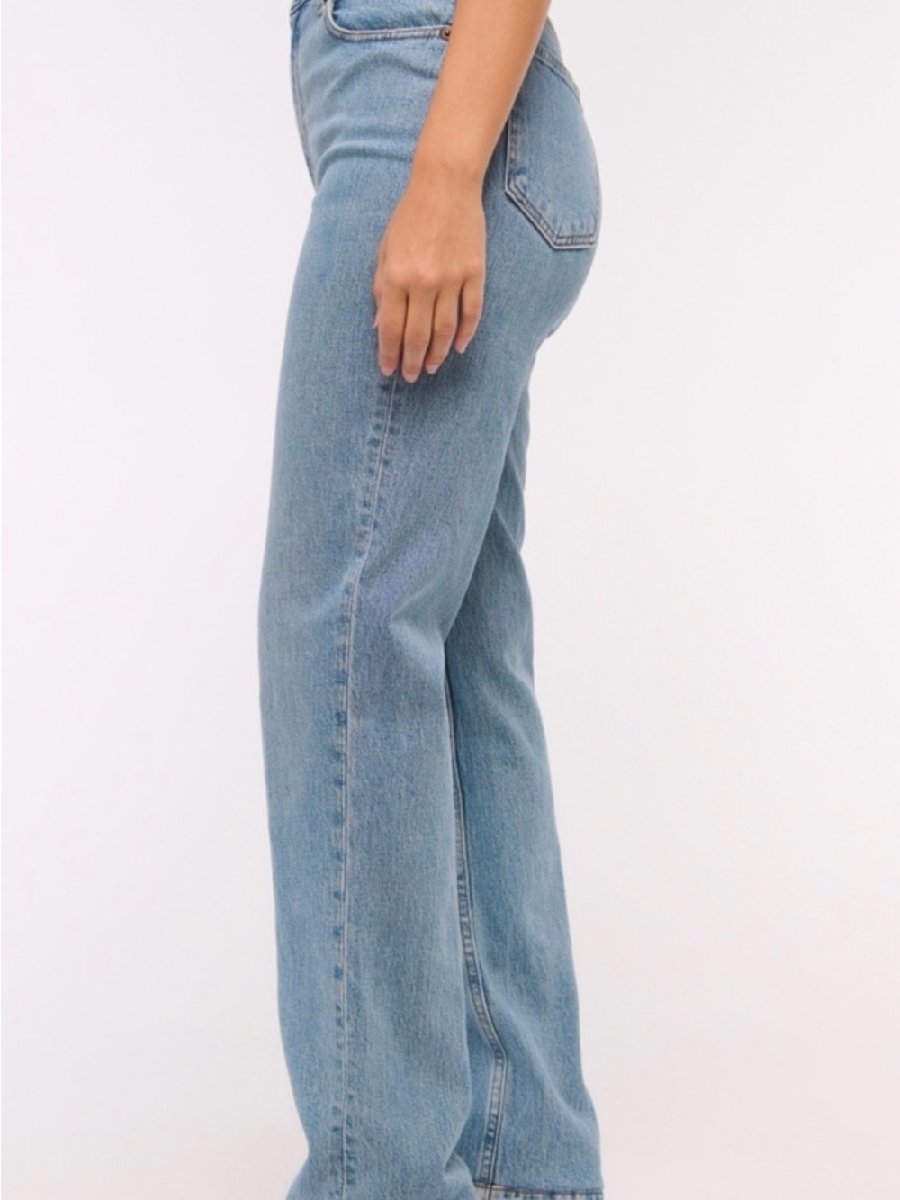 Abercrombie & Fitch 90s Straight Ultra High Rise Jeans, Curve Love - Picture 2 of 3